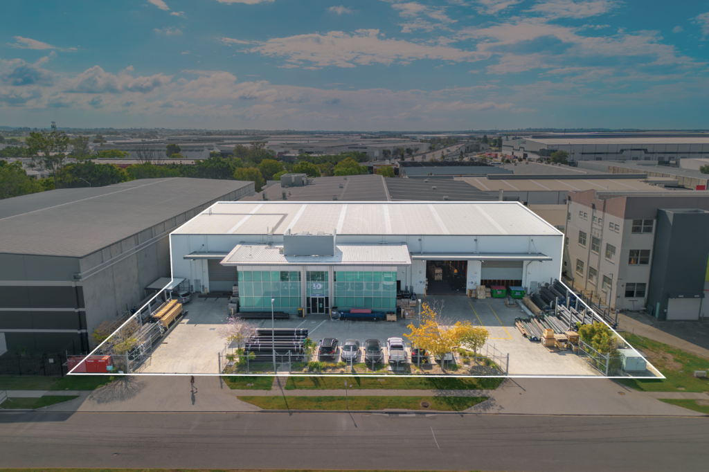 Premium Industrial/Warehouse – Location, Cranes & Power